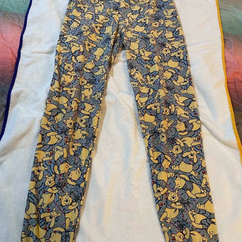 Lularoe Disney Winnie the Pooh Leggings